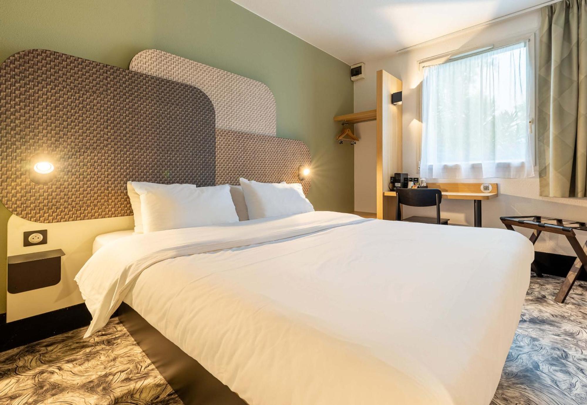 B&B Hotel Nantes Atlantis Le Zenith Сен Ерблен Екстериор снимка